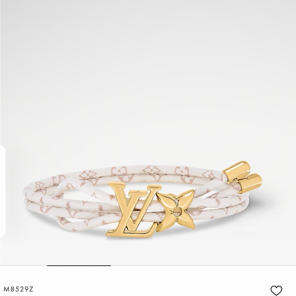 Louis Vuitton Cream Leather Double-Wrap Bracelet with Gold LV Charm - Picture 6 of 6